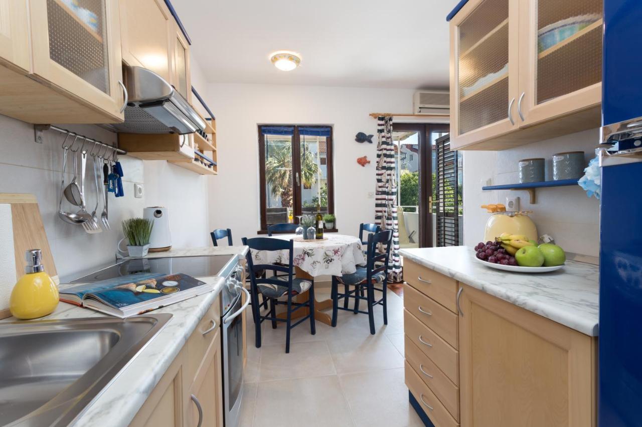 So Hvar So Good! Spacious With Terrace Apartment Hvar Town Luaran gambar