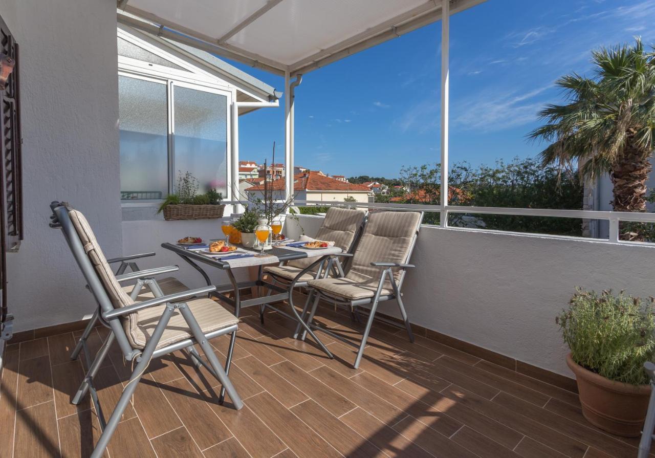 So Hvar So Good! Spacious With Terrace Apartment Hvar Town Luaran gambar