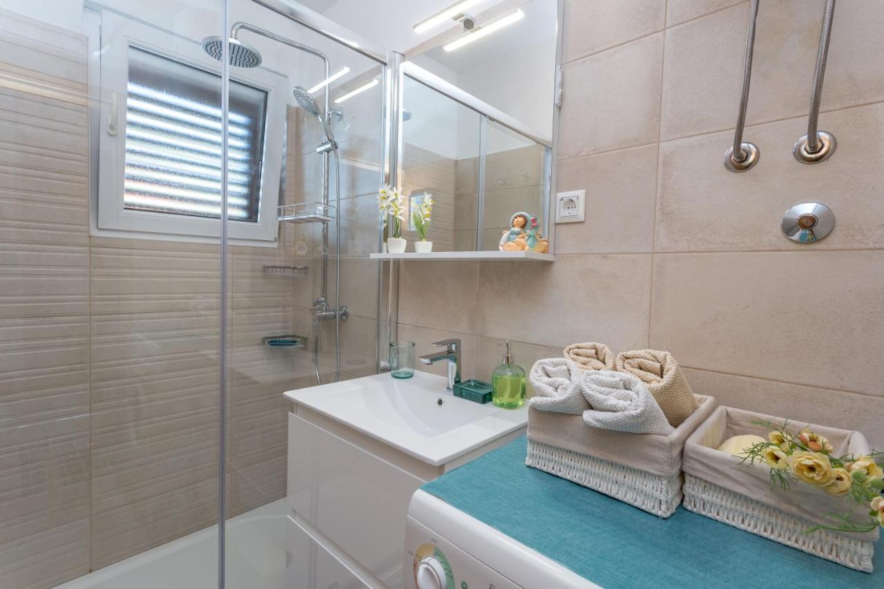 So Hvar So Good! Spacious With Terrace Hvar Town Luaran gambar