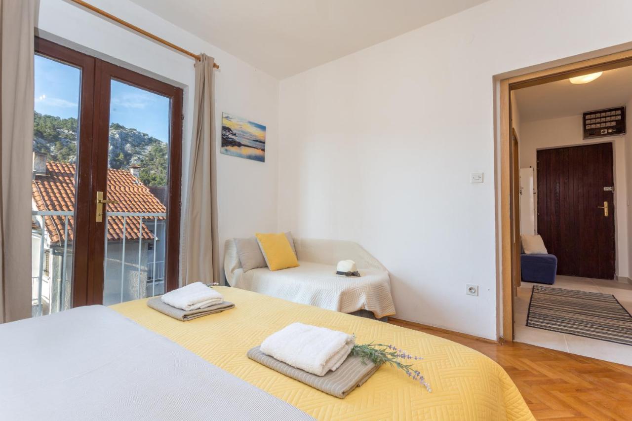 So Hvar So Good! Spacious With Terrace Apartment Hvar Town Luaran gambar