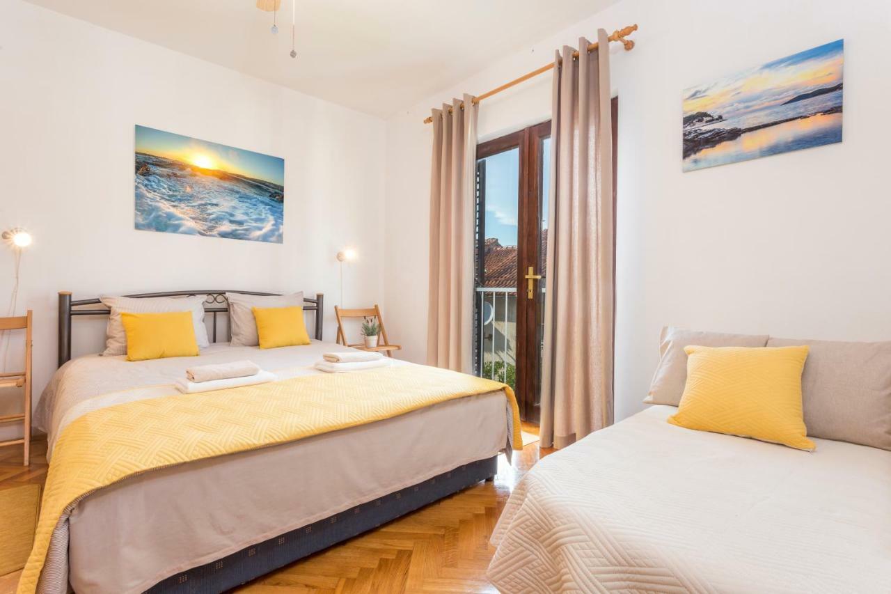 So Hvar So Good! Spacious With Terrace Hvar Town Luaran gambar